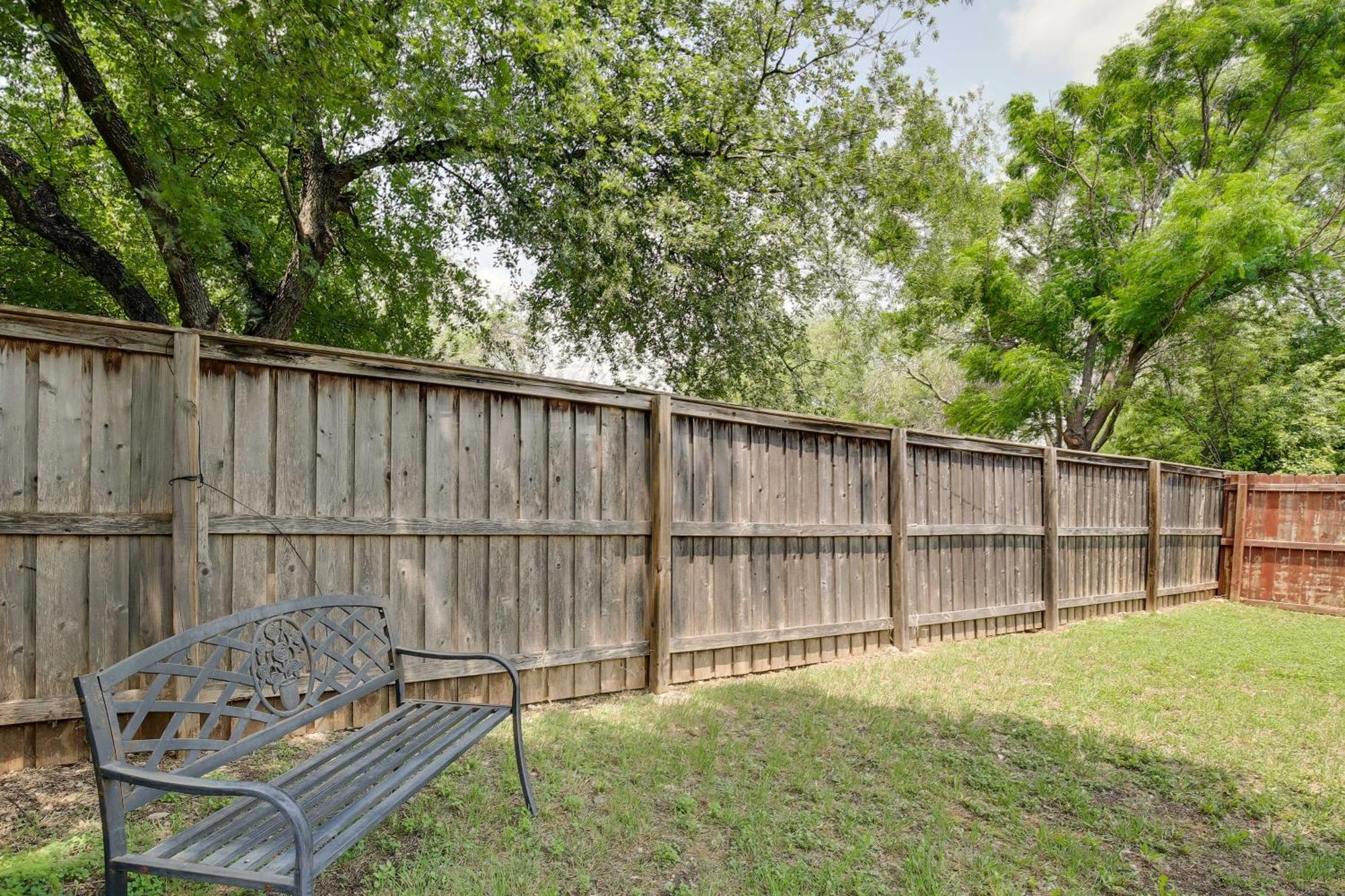 Sunny San Antonio Home With Backyard And Patio! Esterno foto