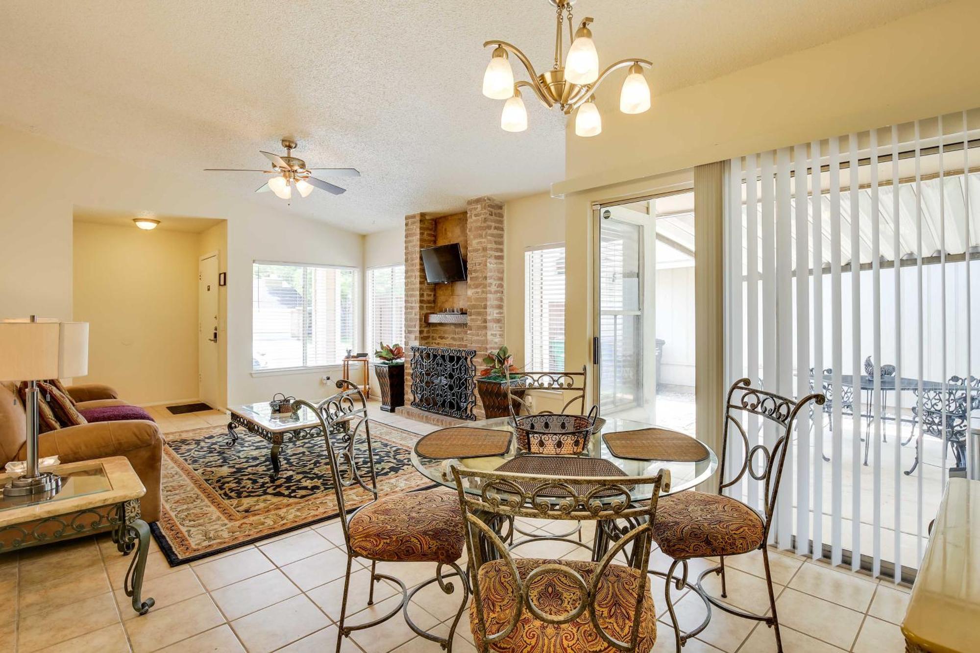 Sunny San Antonio Home With Backyard And Patio! Esterno foto